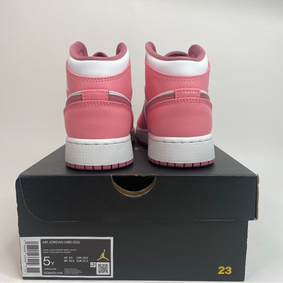 Nike Air Jordan 1 Retro Mid GS “Valentine’s Day/Coral Chalk” 2023 - Picture 4 of 4